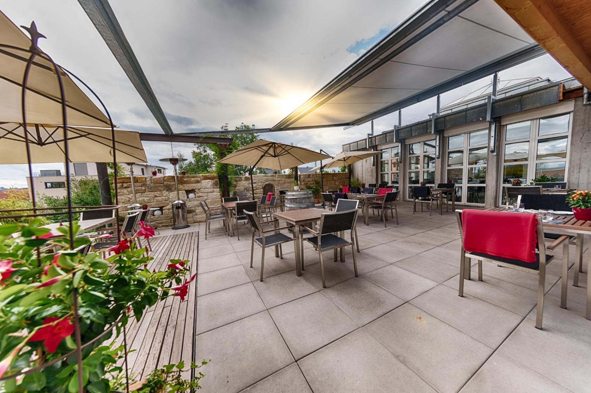 Hotel-Restaurant Römerhof Herrenberg Exteriör bild