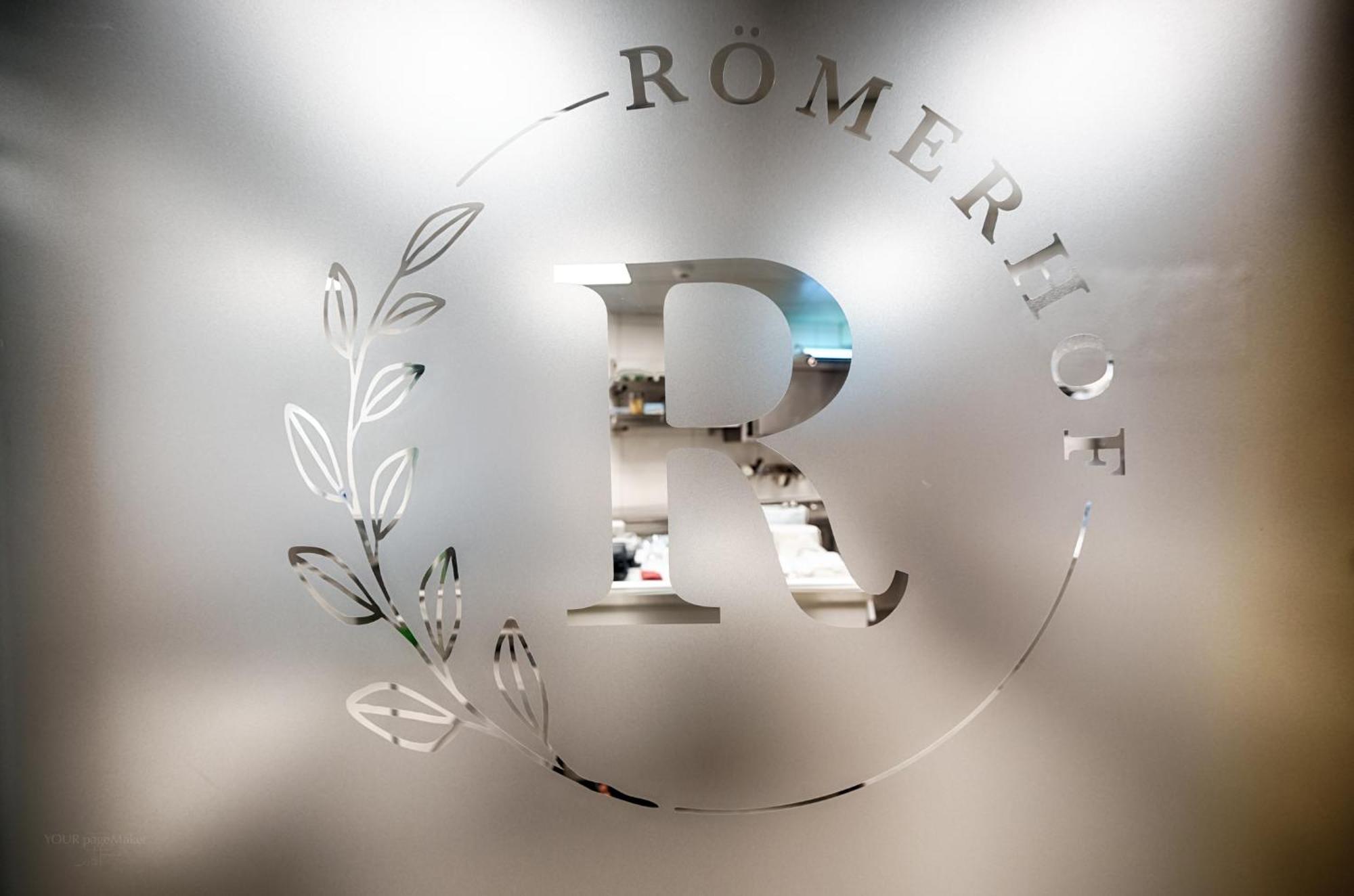 Hotel-Restaurant Römerhof Herrenberg Exteriör bild